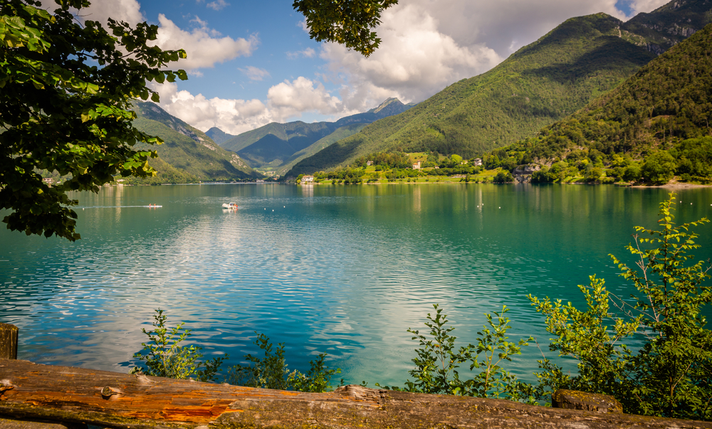 Fototrekking d'autunno in Trentino, 5 itinerari per vivere la magia del foliage